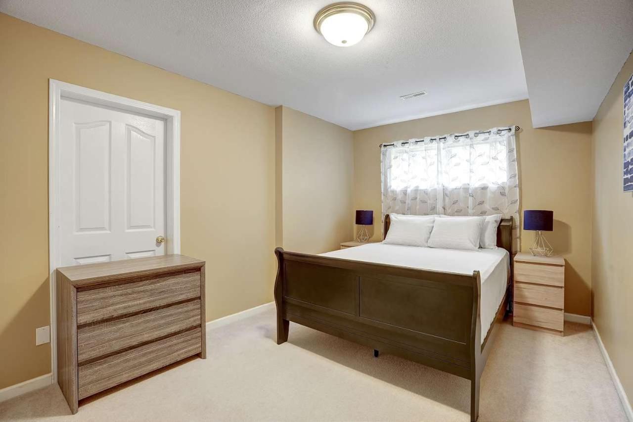 Beautiful 3-Bedroom Suite On 1 Acre Maple Ridge Extérieur photo